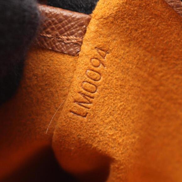 LOUIS VUITTON Brown Monogram Leather Shoulder Bag - Picture 5 of 9